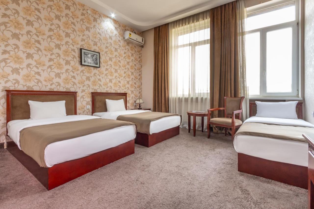 Margo Palace Hotel Tiflis Exterior foto